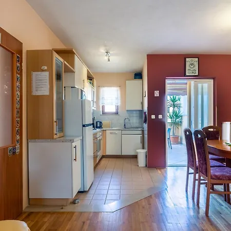 Apartmán Nikica Mirce